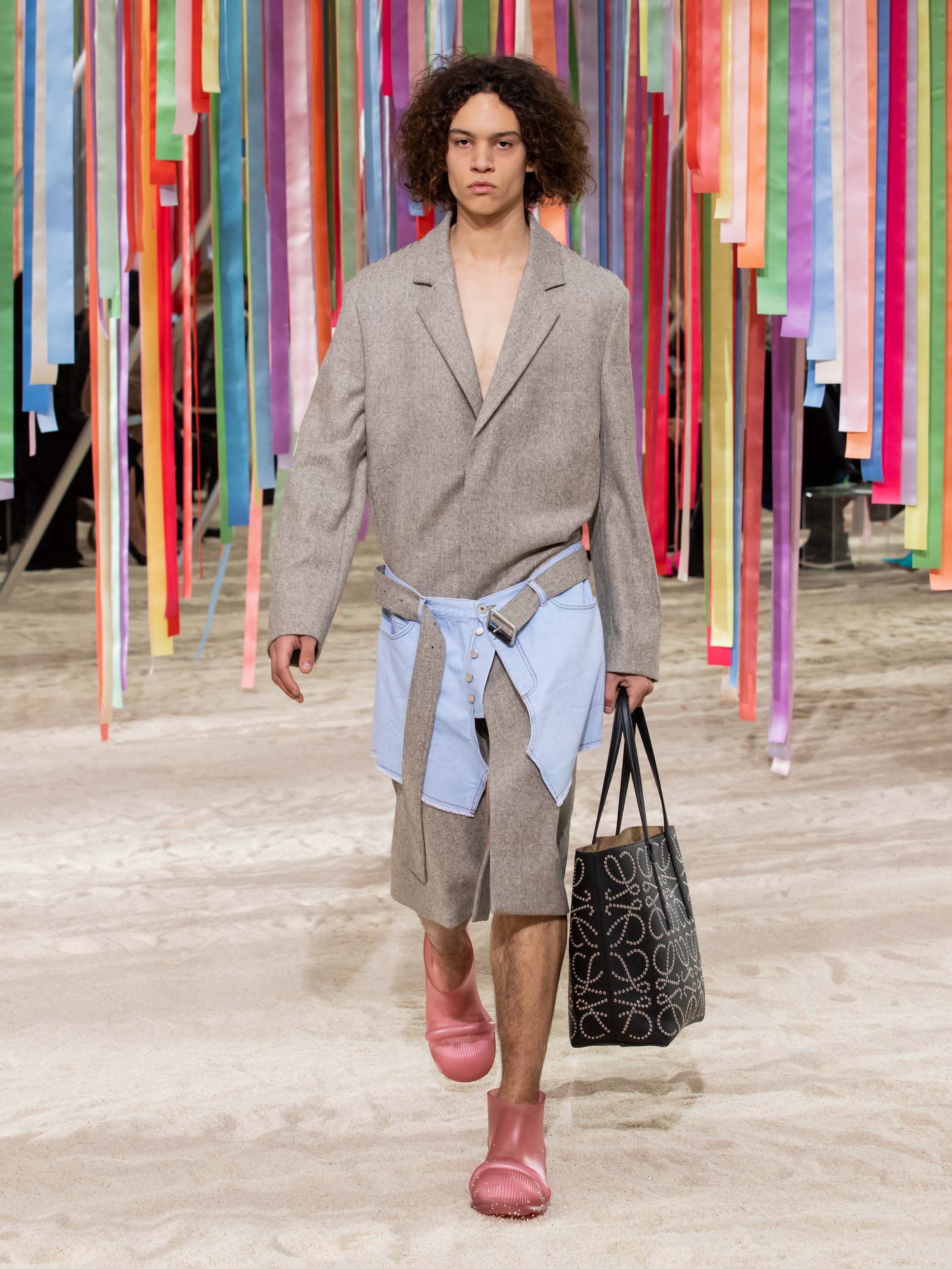 Runway Fall Winter 2022 men s collection LOEWE
